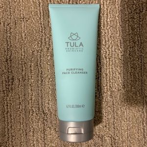 TULA Face Cleanser 🧖🏻‍♀️